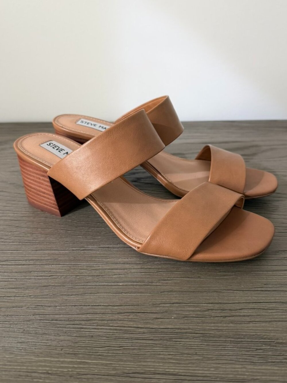 STEVE MADDEN Tan Strappy Sandals with Block Heel - Size 8